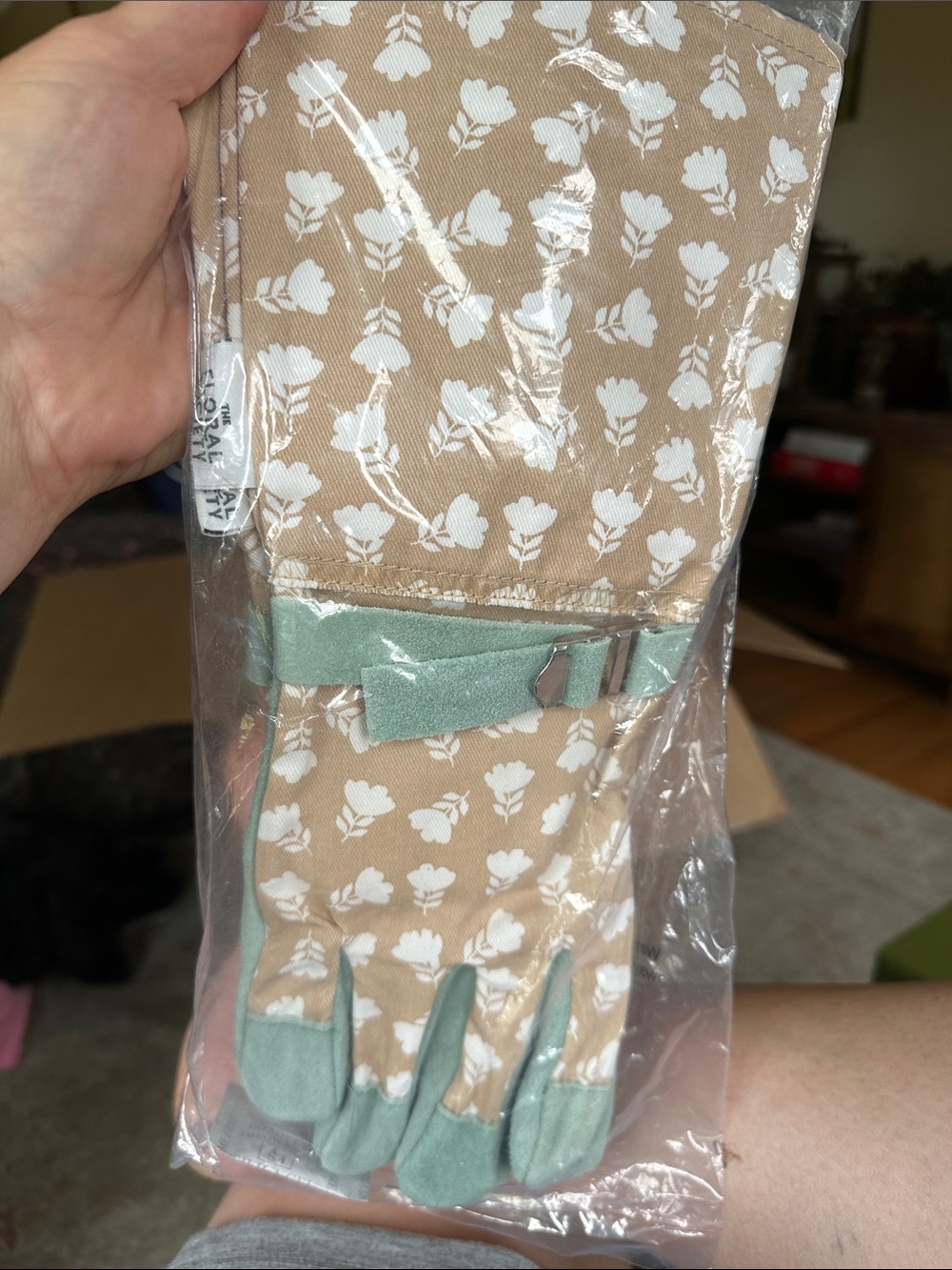 Beige Floral Garden Gloves with Sage Accents — The floral Society